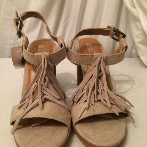Canyon RRiver Blue beige suede fringe shoes 8 NEW - Picture 2 of 7